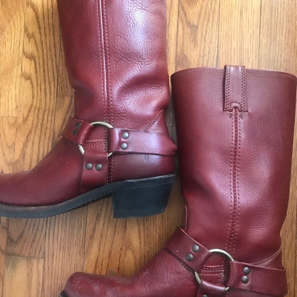 Women’s Frye boots - Make an offer!!